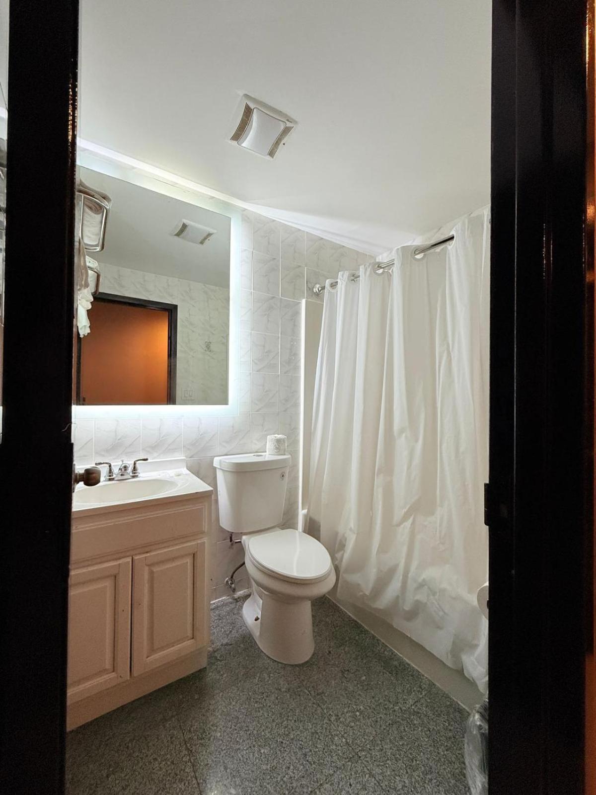 Hotel Key New York Bagian luar foto